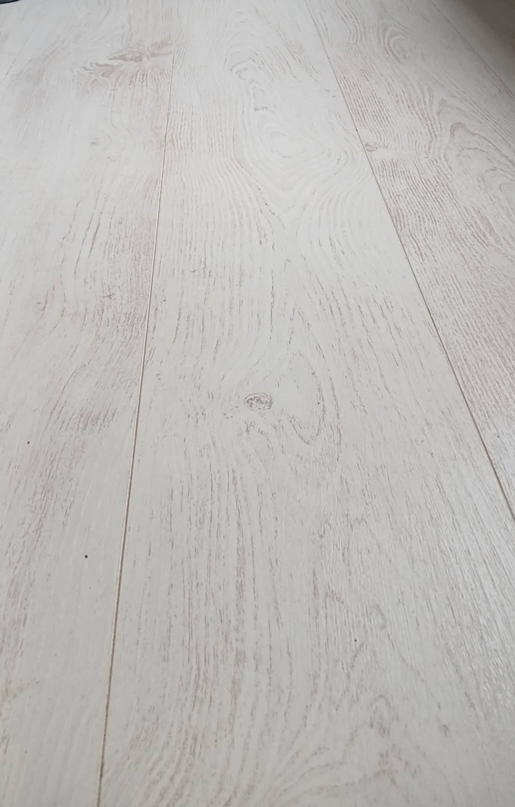 Pose de parquet stratifié